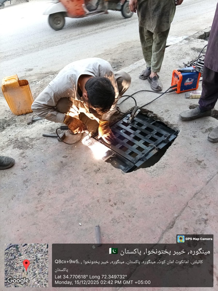 WSSC staff are actively engaged in the installation and fixing of manholes over open drain points on the footpath near Lowary Masjid, Amankot, to ensure public safety and improved sanitation.