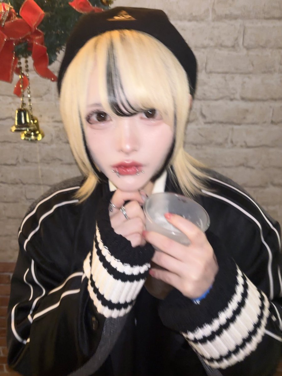 珖夜 ゼラ【マーキュロ】 (@p_q__Z) / Posts / X