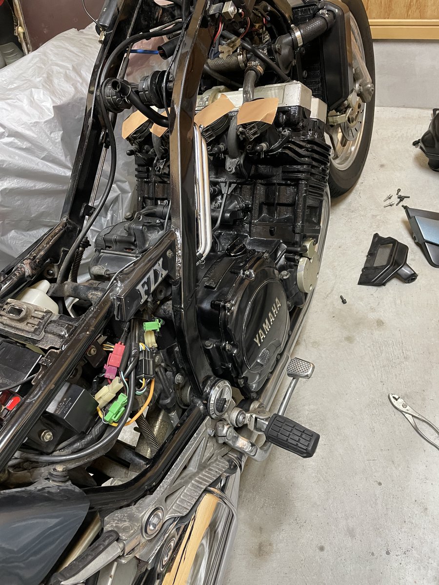 いまだに開け始めで時々ギクシャクして 気持ち悪いので PJ と PAJ の