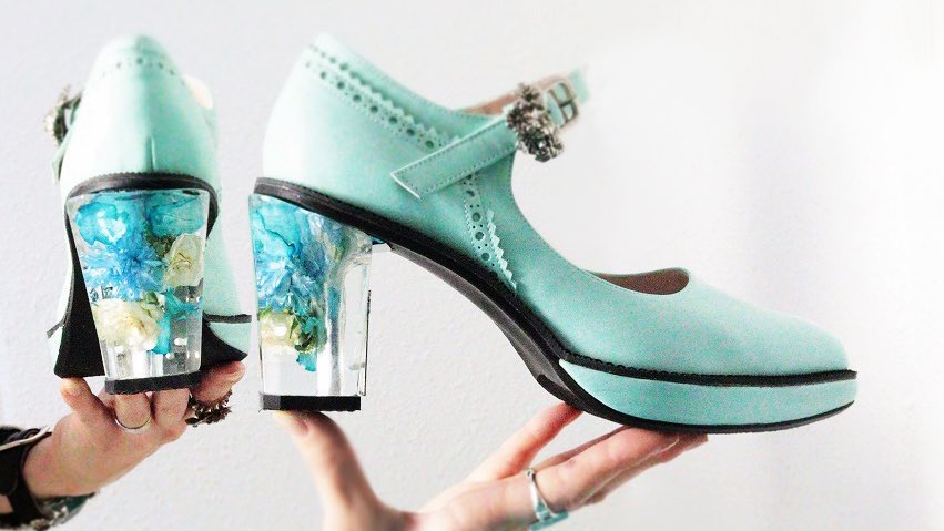 MABATAKI美雨 ルネラリックに魅せられて MABATAKI美雨 (@jijikuromyu) / Posts / X