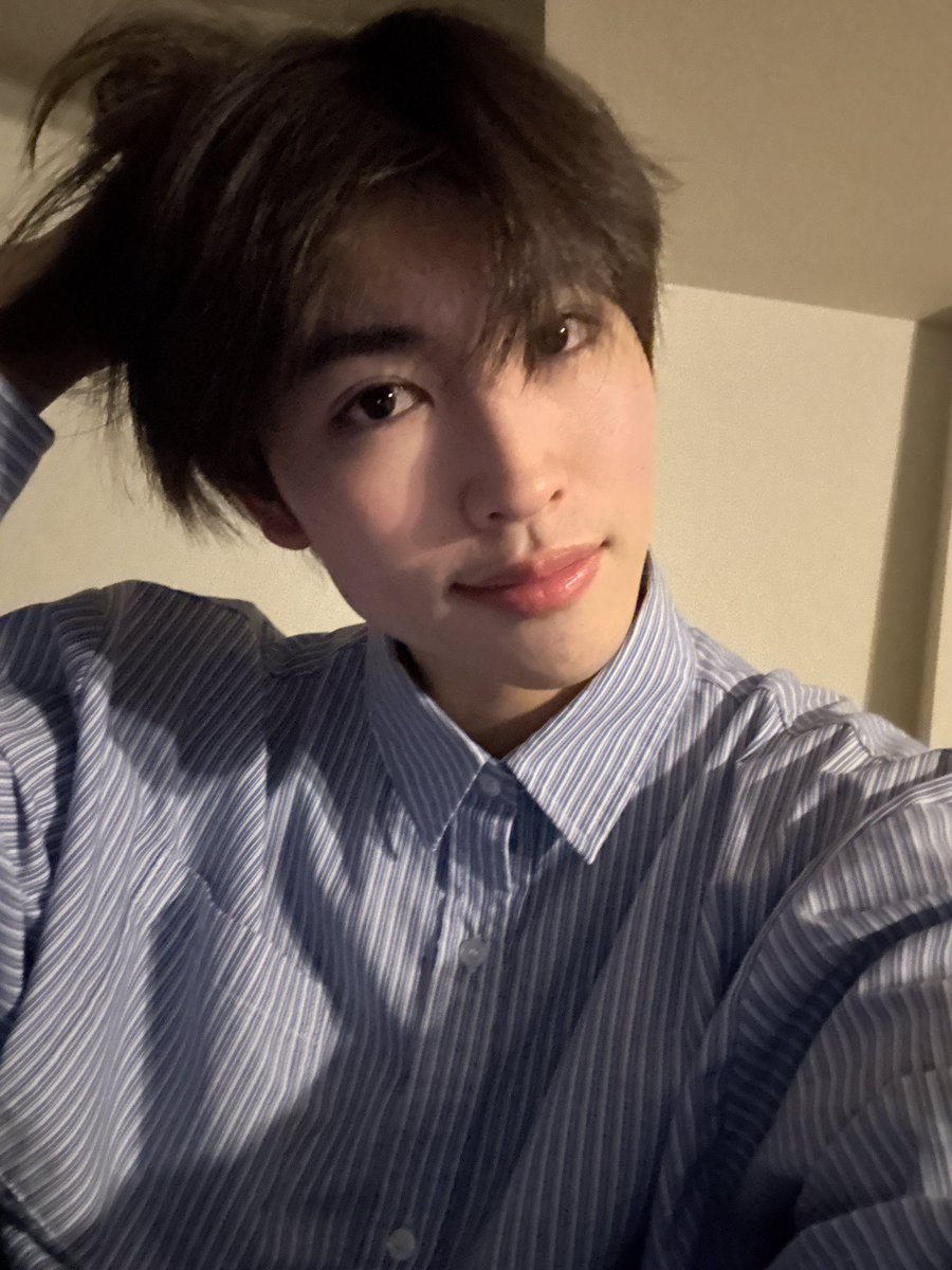 もうすぐクリスマス。かなり寒くなってきて白い息もでますし、冬ですね