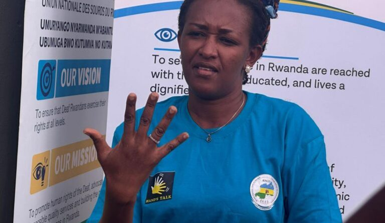 ROJAPED_'s tweet photo. Uwamahoro, whose children have no hearing impairment, explained through a sign language interpreter that sign language has become the family’s anchor.
From the time her children were toddlers, she introduced them to basic signs.

Read : https://t.co/Ck7vM7yjsQ https://t.co/NJvyOTNWJv