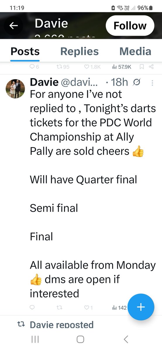 stevetomlin01's tweet photo. This guy is a scamming cunt and if he wants to refute this accusation I'm all ears. #PDCWorldDartsChampionship #ScamAlert https://t.co/dhj6tsGDqE