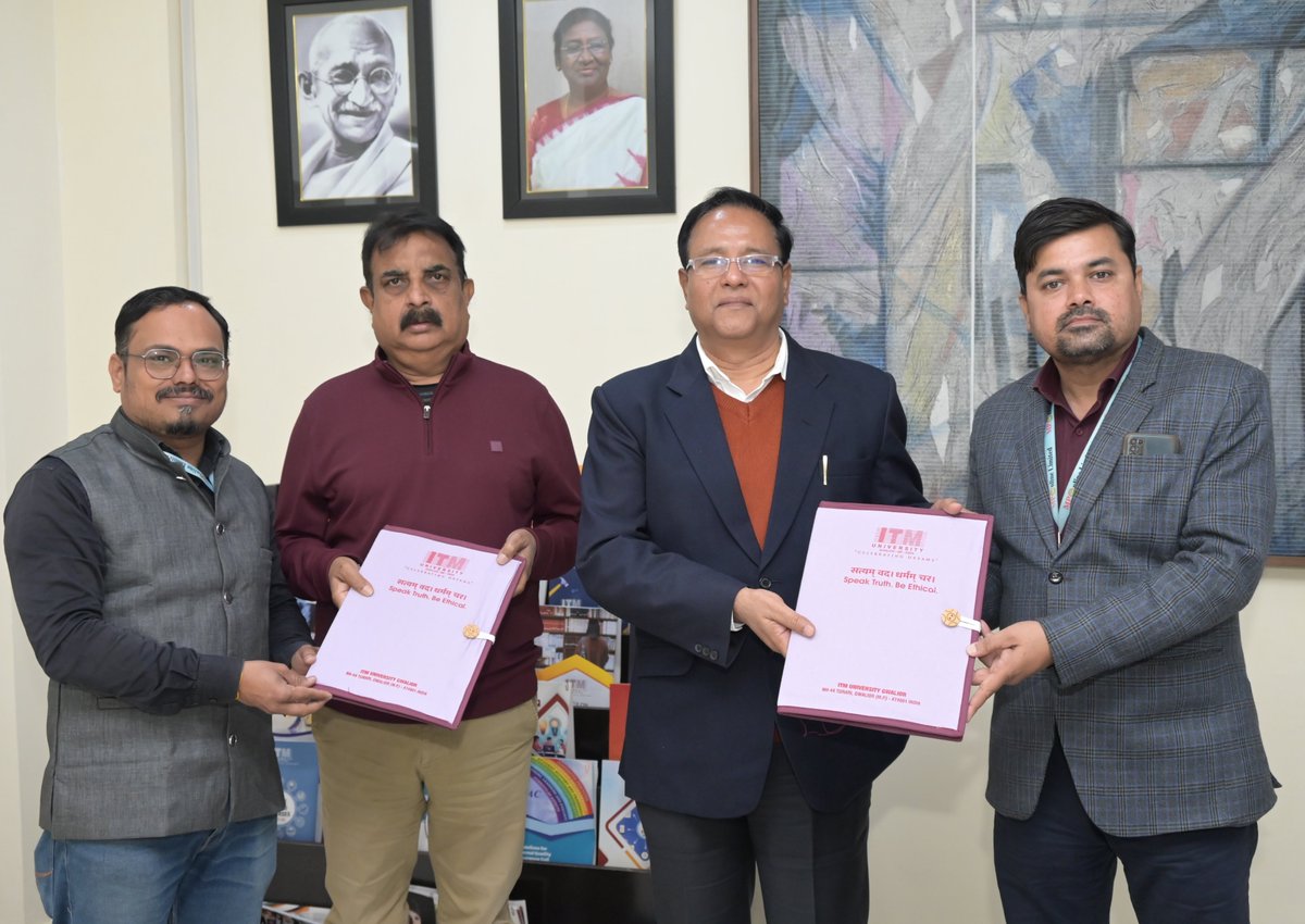 MPOnlineLimited's tweet photo. Empowering education through digital innovation! 

@MPOnlineLimited signs MoU with @ITMUniversity, Gwalior for ERP implementation—paving the way for streamlined academic processes and excellence.

#DigitalTransformation #MPOnline #ITMUniversity https://t.co/3H3rDFaEE1