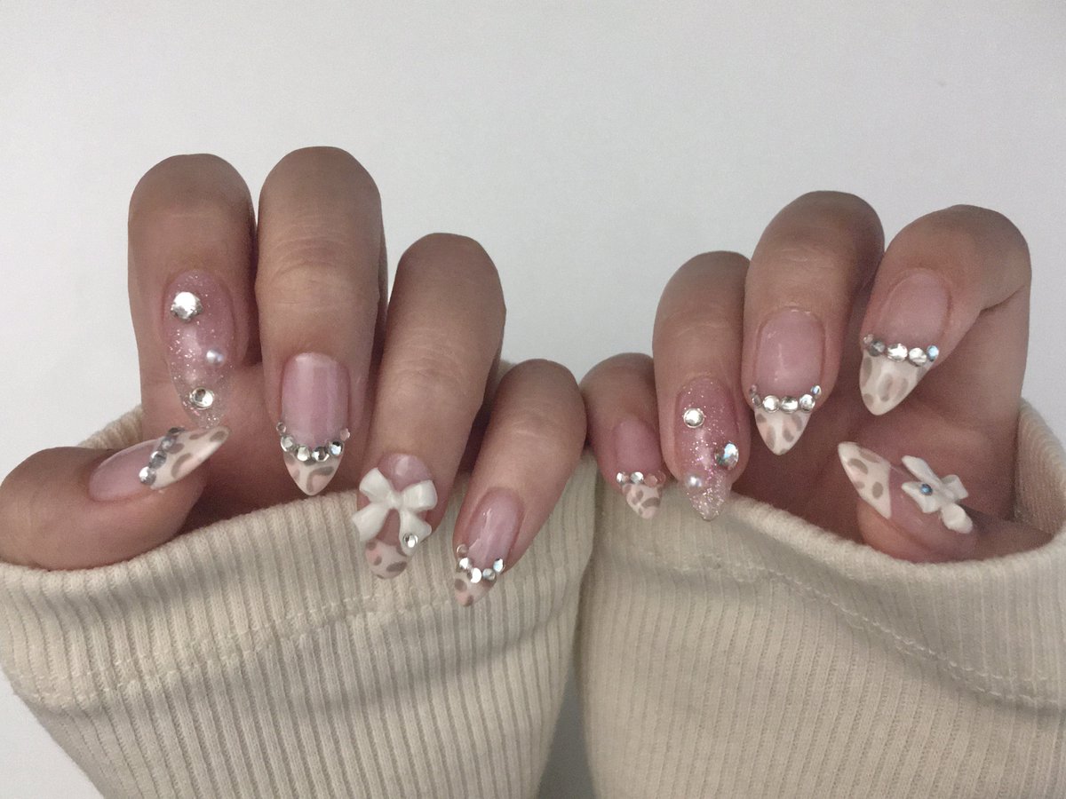 danggoanna's tweet photo. 셀푸네일이 취미입니다 💅🏻 https://t.co/6Sl0uUBOlP