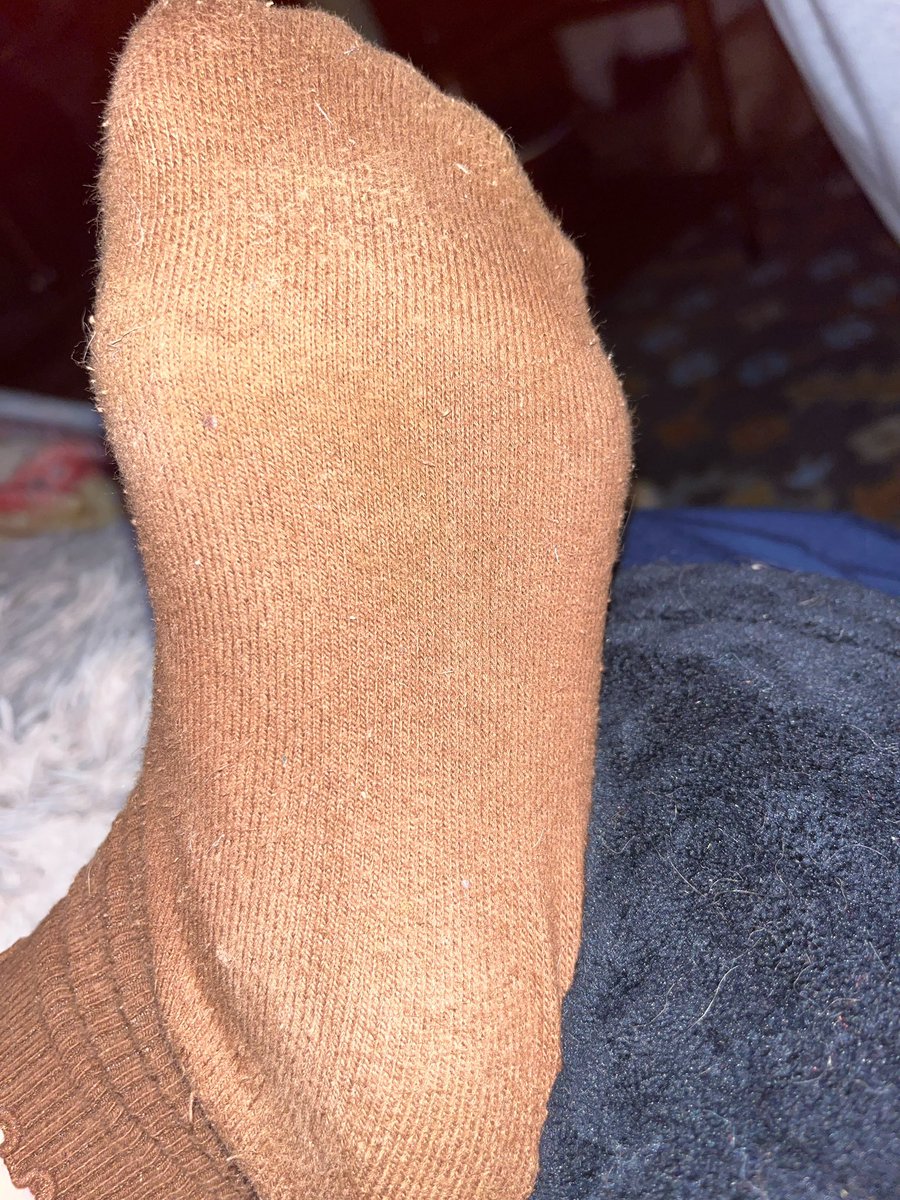 pantiesofthefae's tweet photo. I love sending feet pics to stupid losers who don’t deserve anything else but the bottom of my feet #feet #losers #sph #humiliation #dommination https://t.co/94ZdK0BLXZ