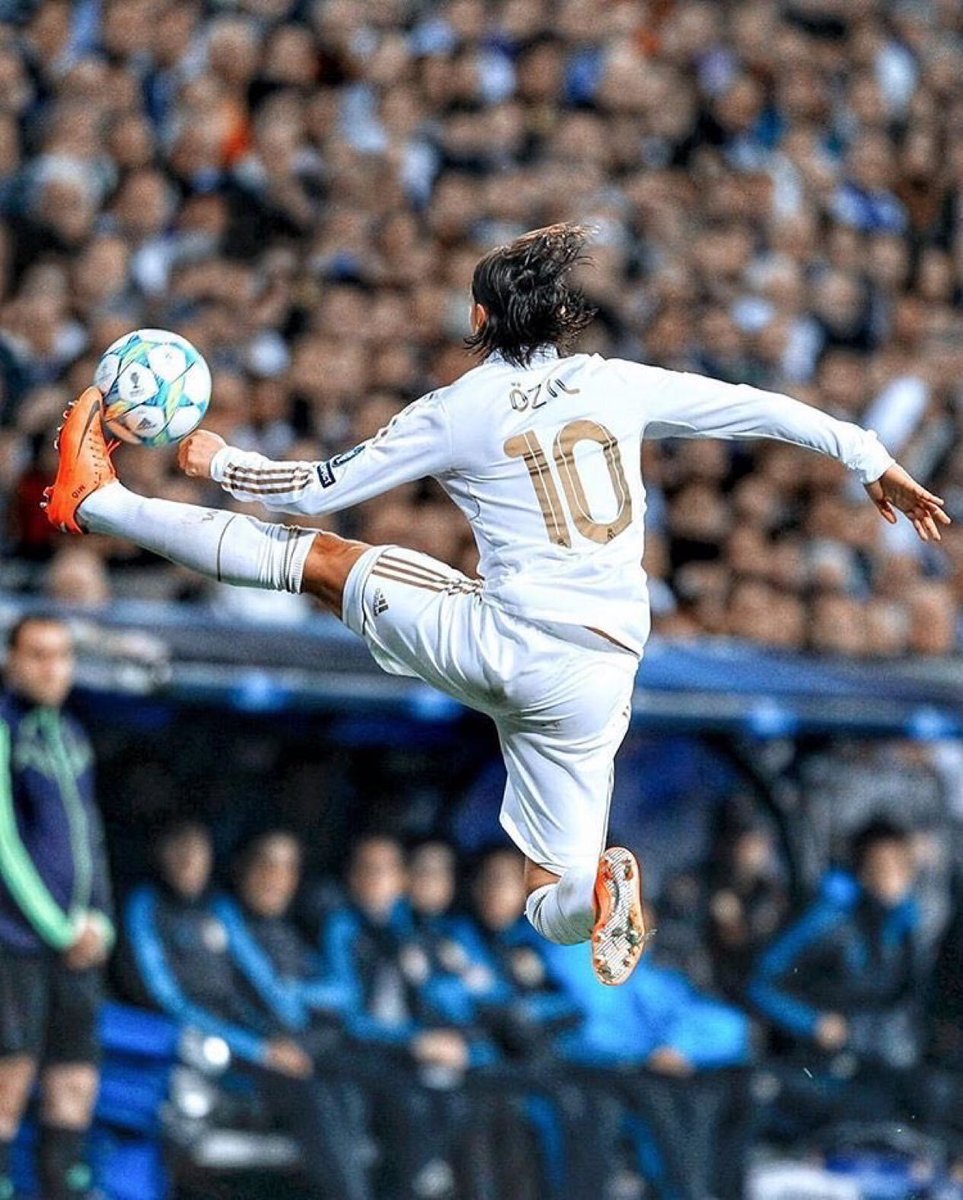 80 assists in 3 seasons at Real Madrid.

Mesut Ozil 🫡