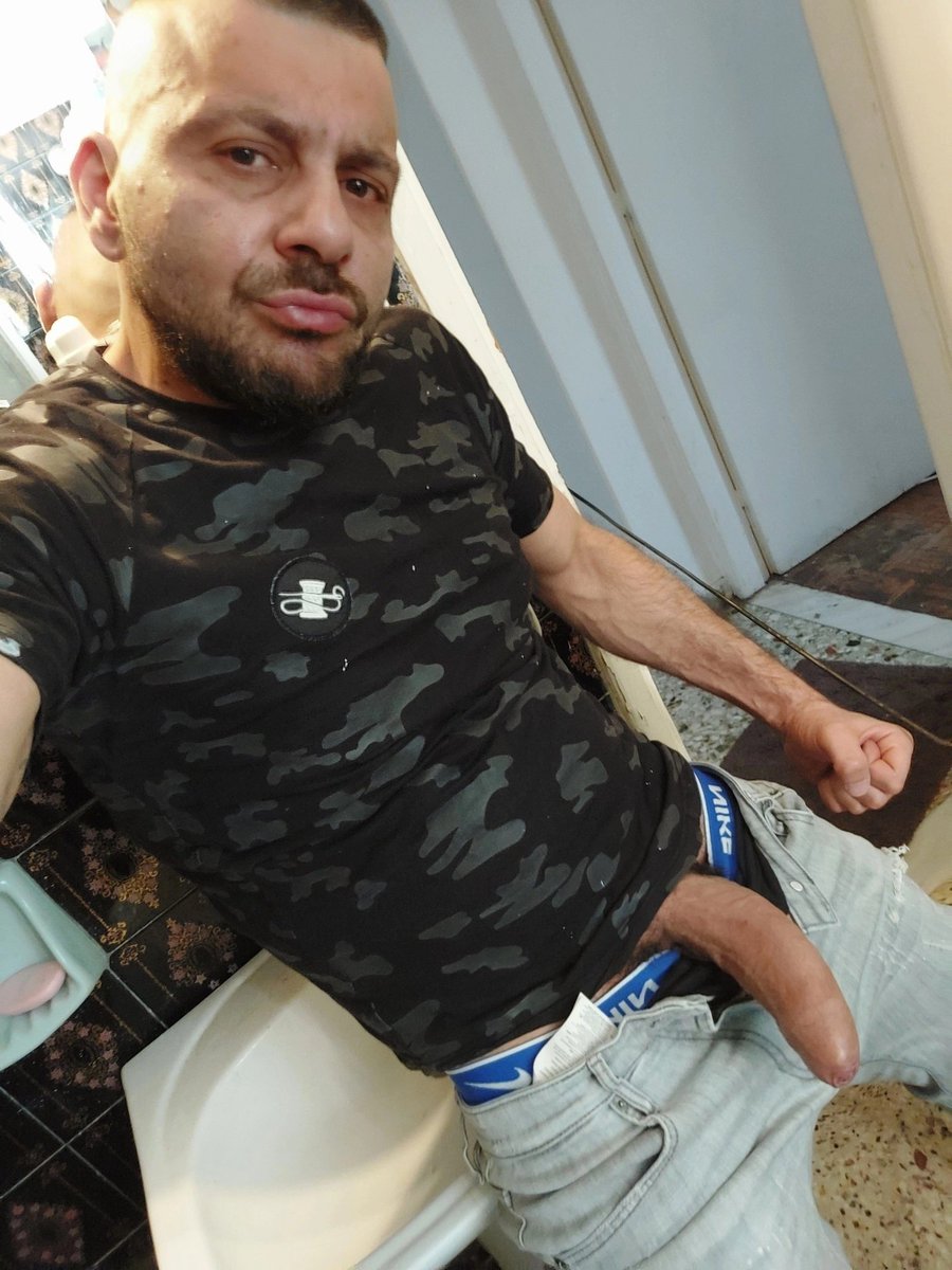 XL.pistolas tweet media