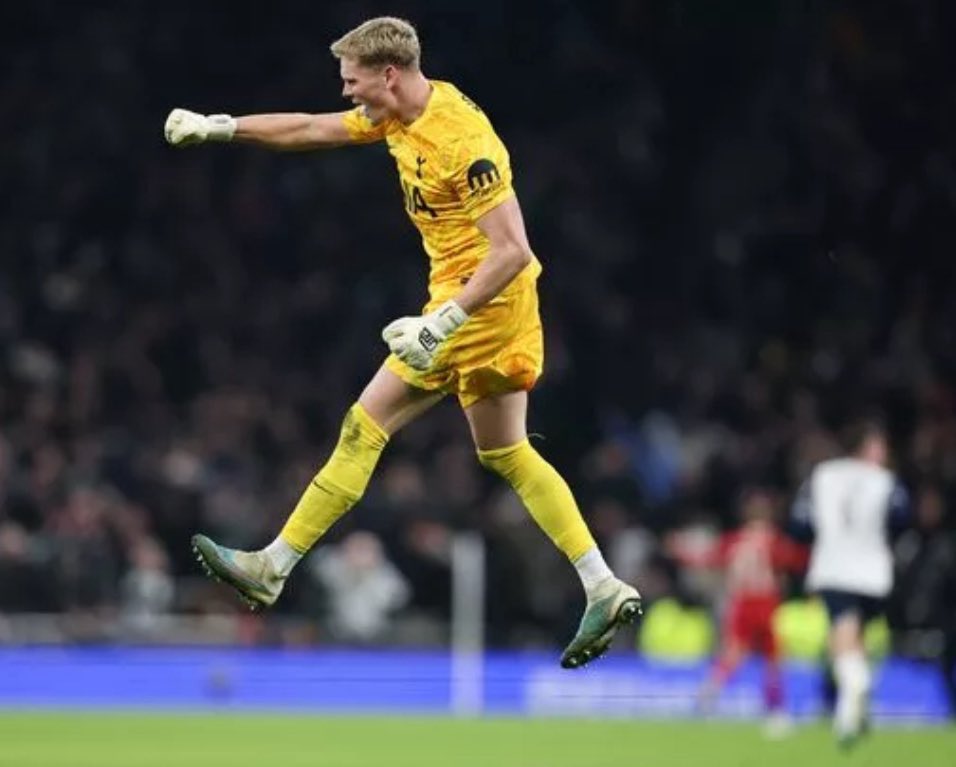 Is it time for Kinsky to get a run of games?