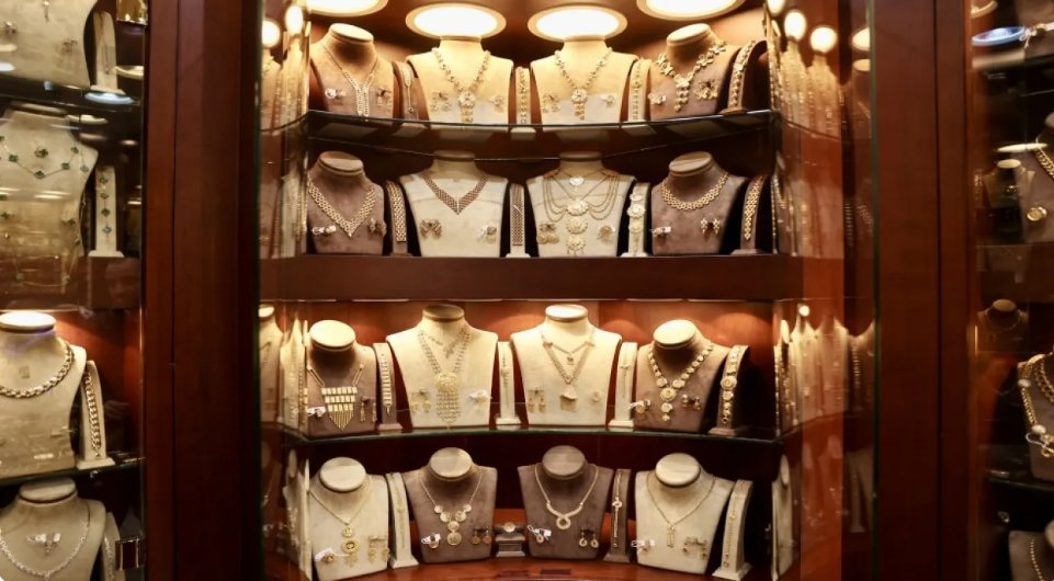 87.80 دينار سعر غرام الذهب عيار 21 في الأردن الاثنين 