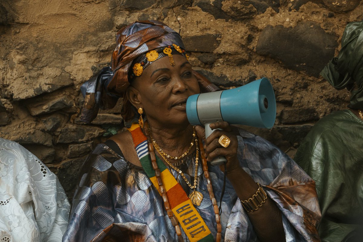 EmbColSenegal's tweet photo. Visite de la Vice-Présidente de la Colombie Francia Elena Márquez Mina, sur l’île de Gorée

Un lieu de mémoire universelle et symbole de l’histoire partagée entre l’Afrique et les Amériques.

#SénégalColombie2025 #FranciaMarquez #goree https://t.co/bNXoOyRcfP