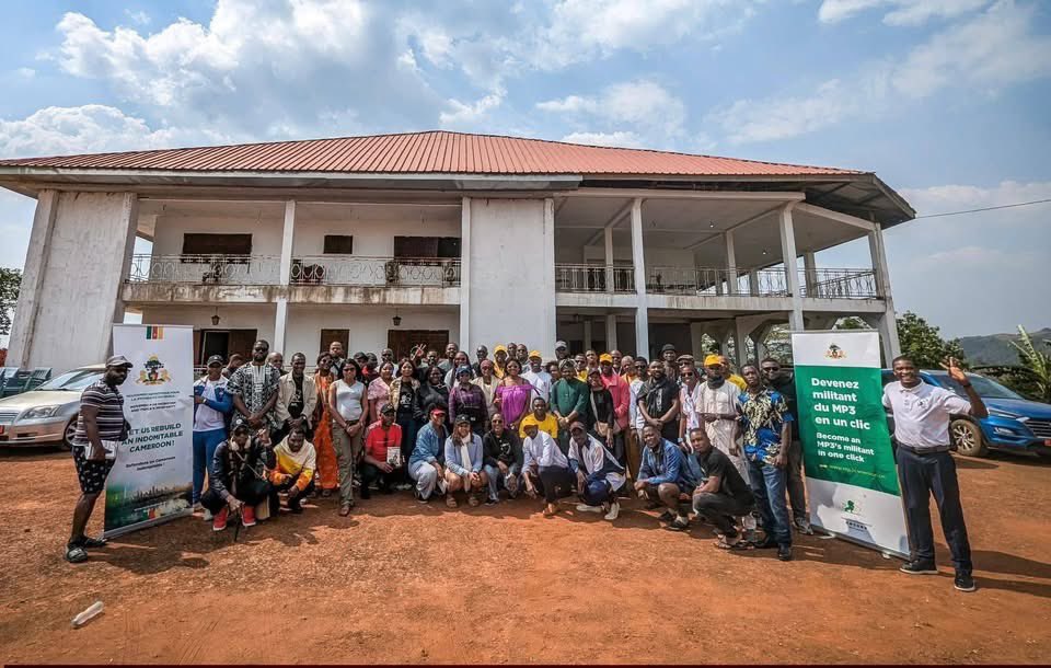 EsbiMedia tweet media