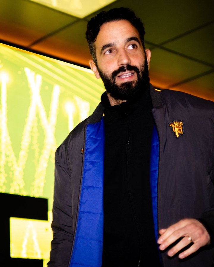 MartienBall's tweet image. 🚨💣 |  BREAKING:

Ruben Amorim is expected to CHANGE his formation to 4-3-3!

He told players before the Wolves game that change will come due to AFCON and they have been training in a 4-3-3 shape this week. 

[@lauriewhitwell/@TheAthleticFC]