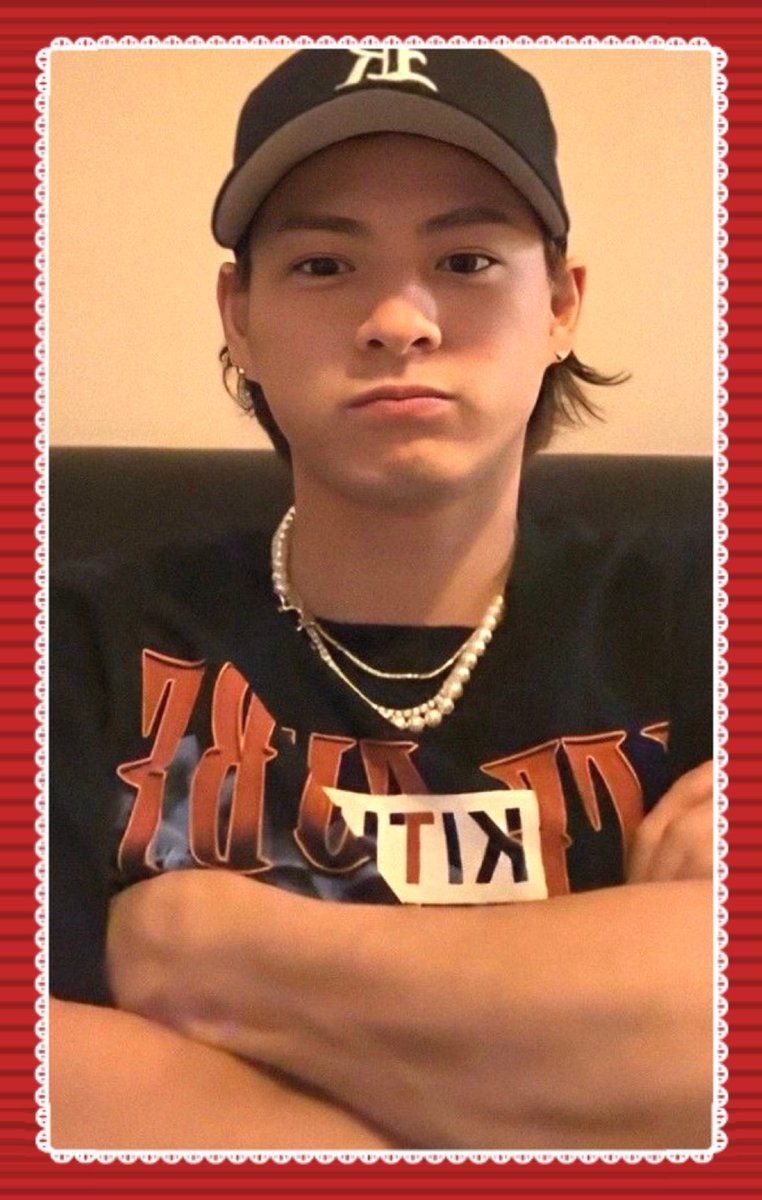 っ'ω')っ))🍓⊂⁠(⁠•⁠‿⁠•⁠⊂⁠ ⁠)⁠*⁠.⁠✧ 🟢ピンクストロベリー