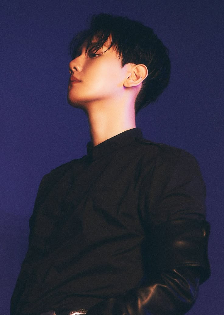 behanfrlncr's tweet image. people call me B, but you can call me tonight