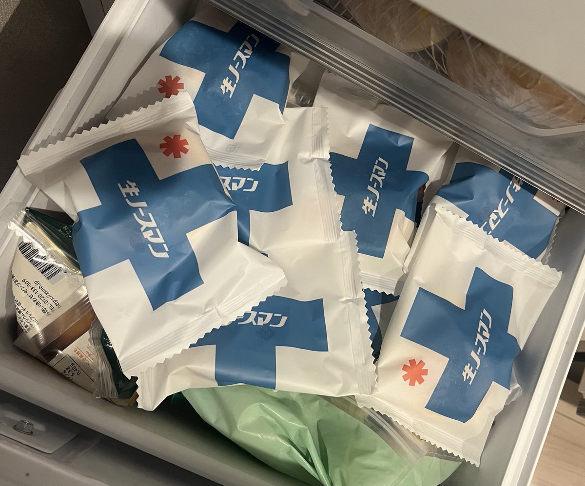 ふるさと納税の生ノースマンが16個届いたダイエット中の女の冷凍庫がこちら