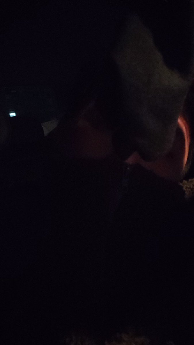 너네가 이런거 원하는거아니야? 내발에 얼굴 쳐밟히고 내양말에 코박죽해서 질식사로 뒤지는거 ㅋㅋㅋㅋㅋ #게이 #ㄱㅇ #풋돔 #풋섭 앞으로 트위터 자주해줄게 장애인년들아 ㅋㅋㅋㅋ