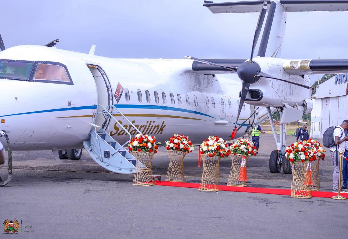 Bomas of Kenya dancers lit up Wilson Airport as they welcomed the inaugural Nairobi–Kisumu–Entebbe Safarilink flight. A vibrant moment where culture met connectivity, marking a bold step for regional travel and Kenyan tourism. #BomasOfKenya