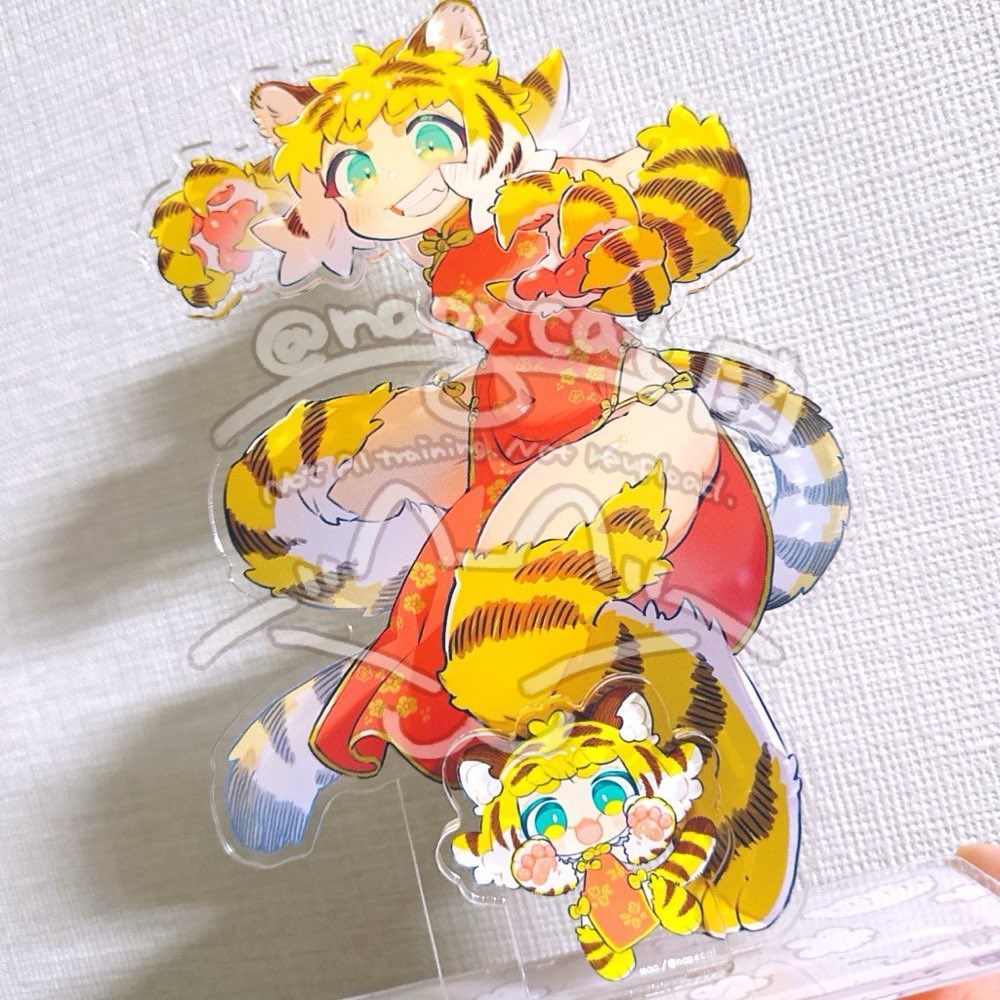 RTやいいねやフォローありがとうございます!!
こちらのケイカちゃんデカめのアクリルスタンドとミニアクリルブロックを今週末あたりに受注受付開始できればと思ってます!
お時間いただきますがどうぞよろしくお願いします!
\\\\└('ω')」//// 