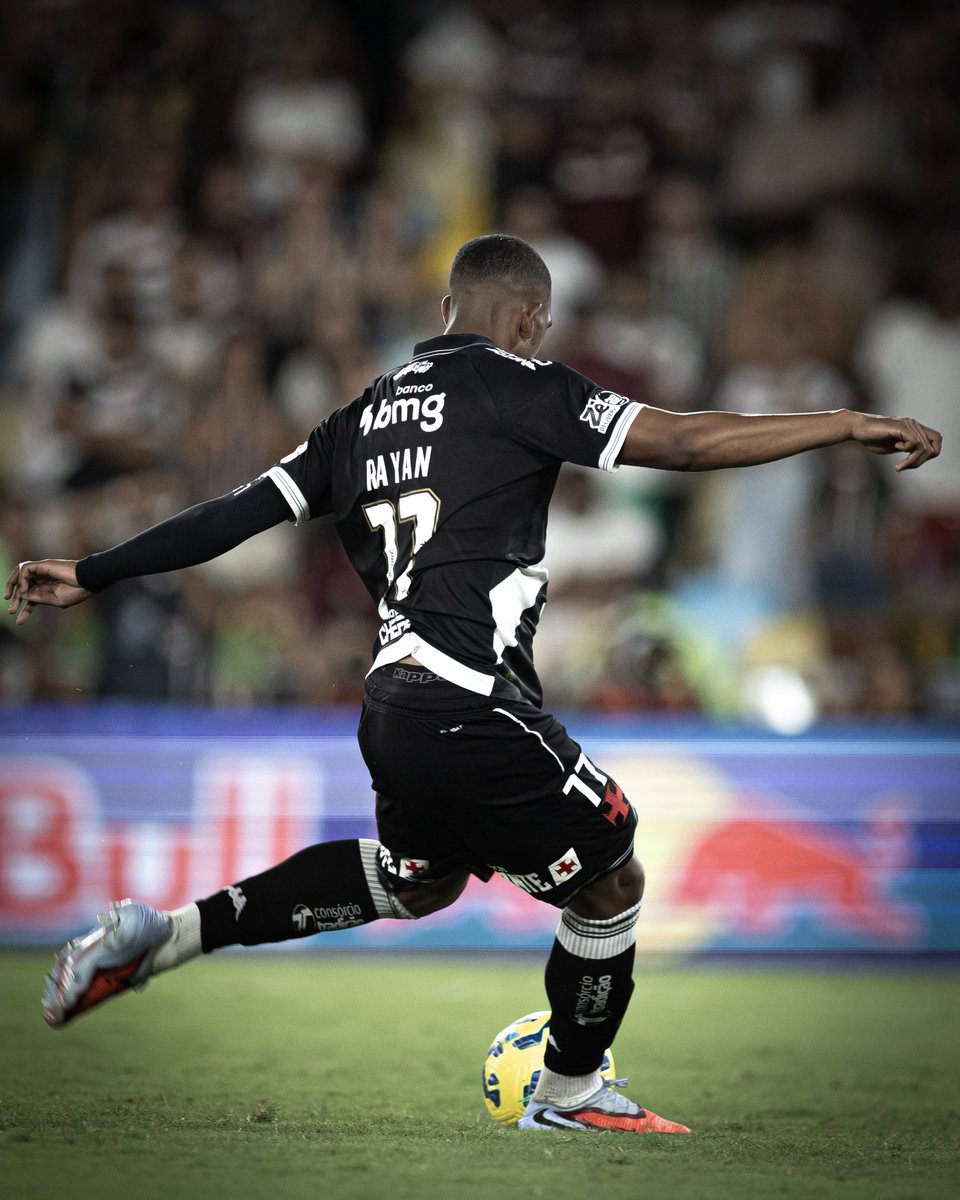 RAYAN NA BOLA.

Toma. 🎯

📸: Matheus Lima | #VascoDaGama