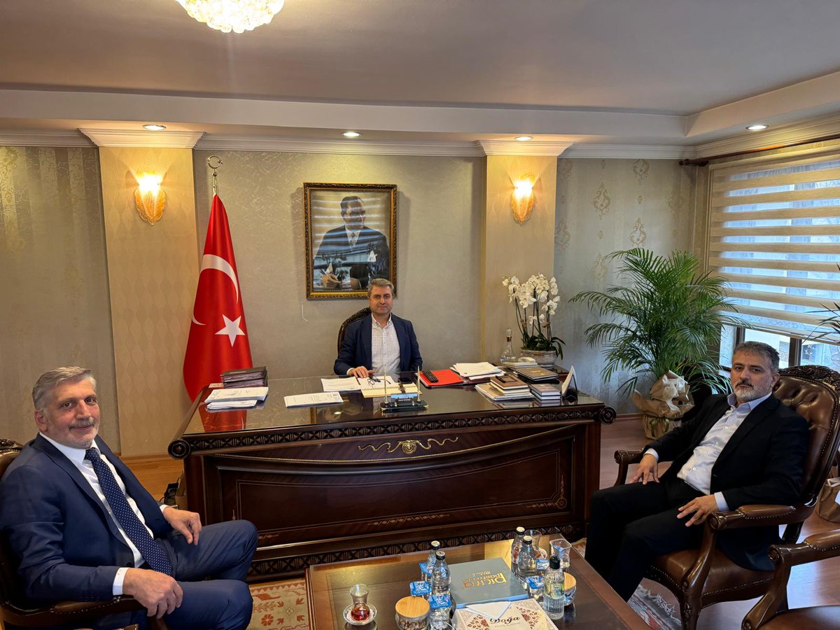 GENEL BAŞKANIMIZ RAMAZAN GÜLPOLAT’TAN TÜHİS GENEL SEKRETERİ MEHMET BAŞ’A HAYIRLI OLSUN ZİYARETİ

Genel Başkanımız Ramazan Gülpolat, Genel Başkan Yardımcımız Tevfik Ali Hançeroğlu ile birlikte, 15 Aralık 2025 tarihinde TÜHİS Genel Sekreterliği görevine atanan Dr. Mehmet Baş’ı