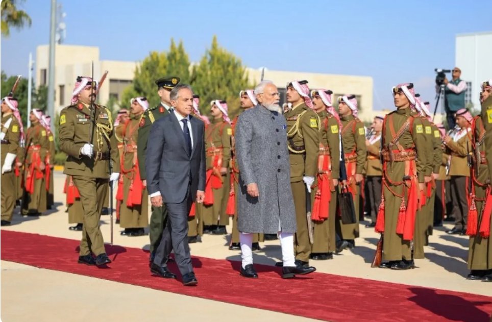 حسان يستقبل رئيس وزراء الهند 