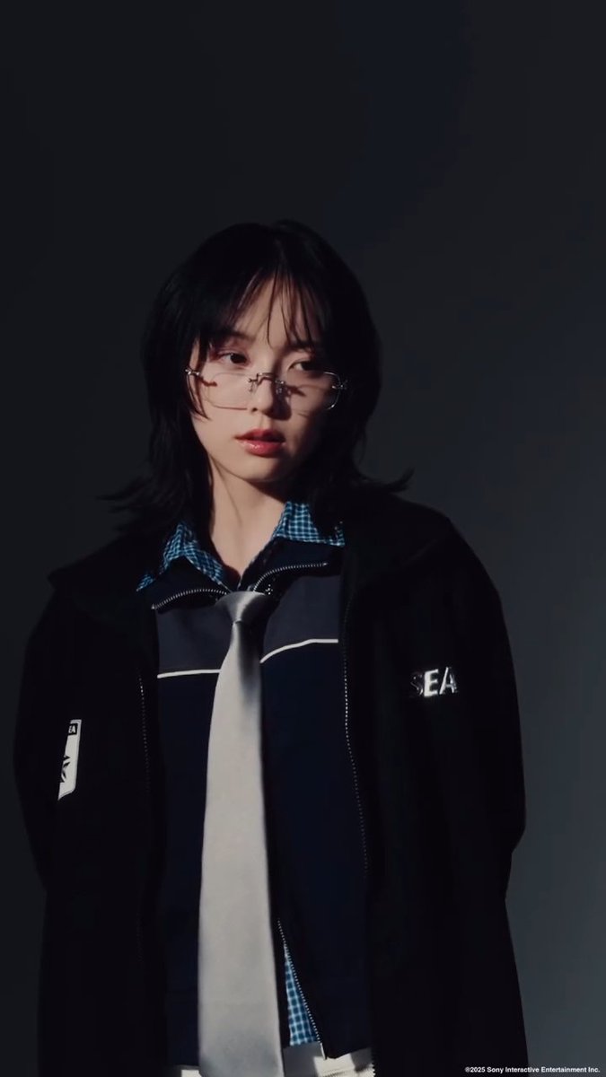 fullress's tweet image. PlayStation × WIND AND SEA 2025 FW コラボが2025年 12/20 発売 (プレイステーション ウィンダンシー)

・ビジュアルに「加藤小夏」を起用

fullress.com/playstation-wi…