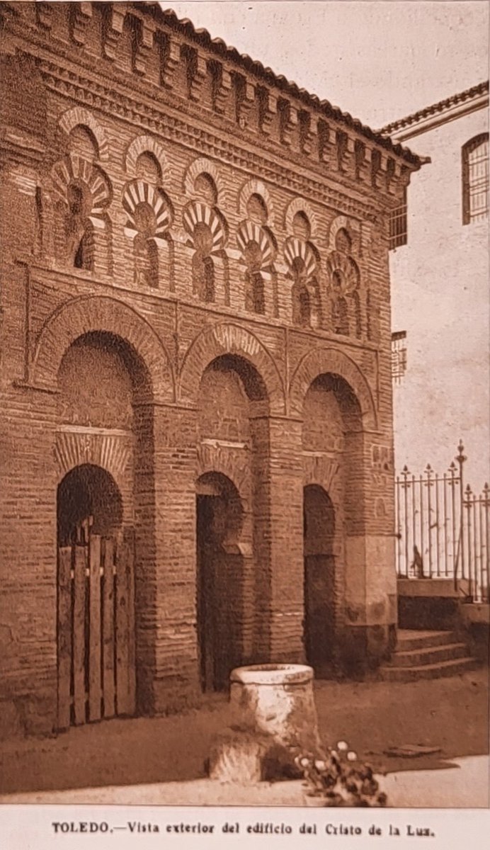 Supongo que <a href="/Toledo_Olvidado/">Toledo Olvidado</a> ya conoce estas fotos, pero por si acaso, las subo. Pertenecen al libro de oro de MZA en su edición de 1934.