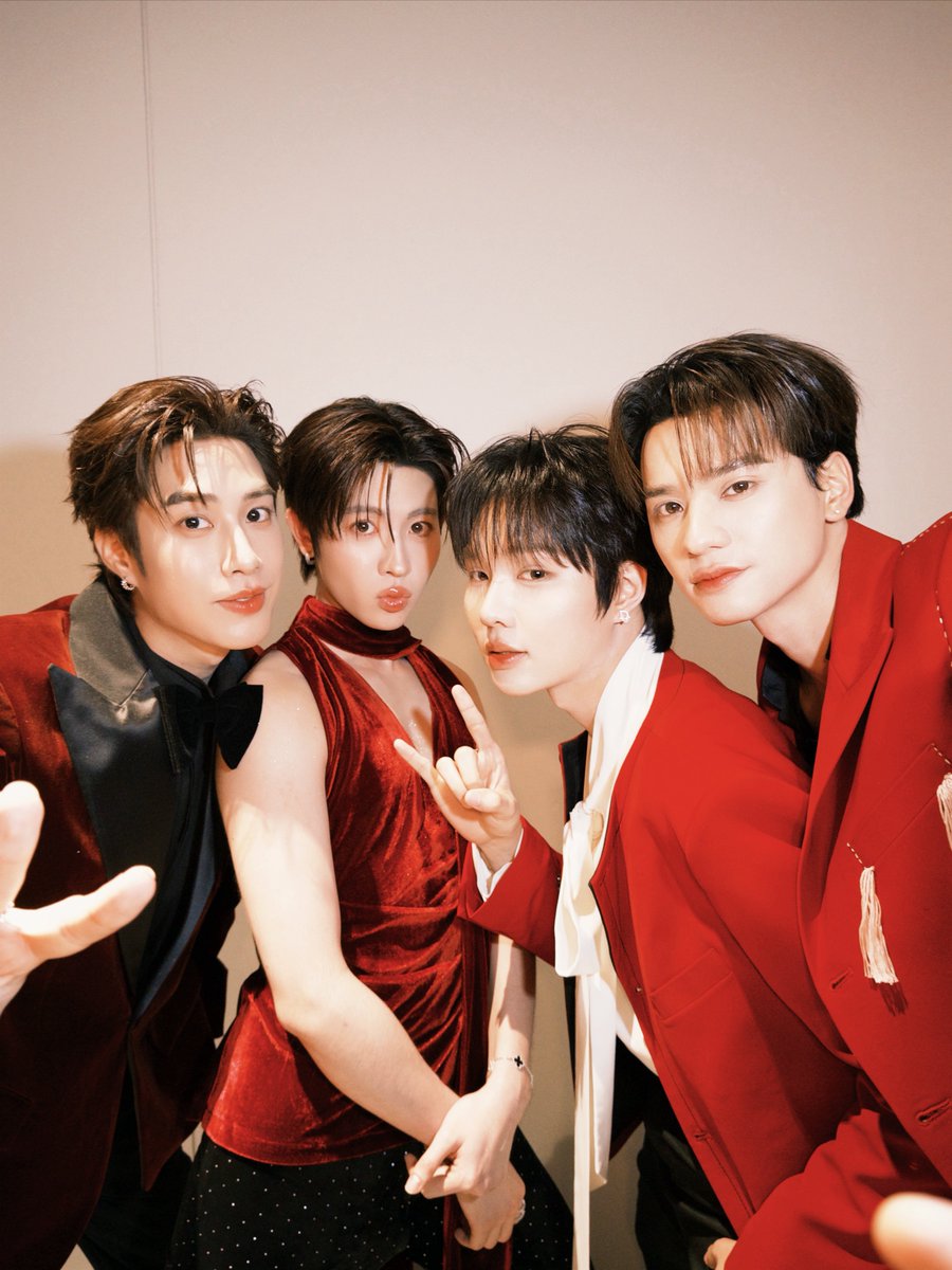 คิดถึงทีมเขมจิราต้องรอดมากก คิดถึงเหมือนกันไหมครับ

KHEMJIRA WITH TRUE5G
#TruexiQIYIเขมจิราต้องทรู