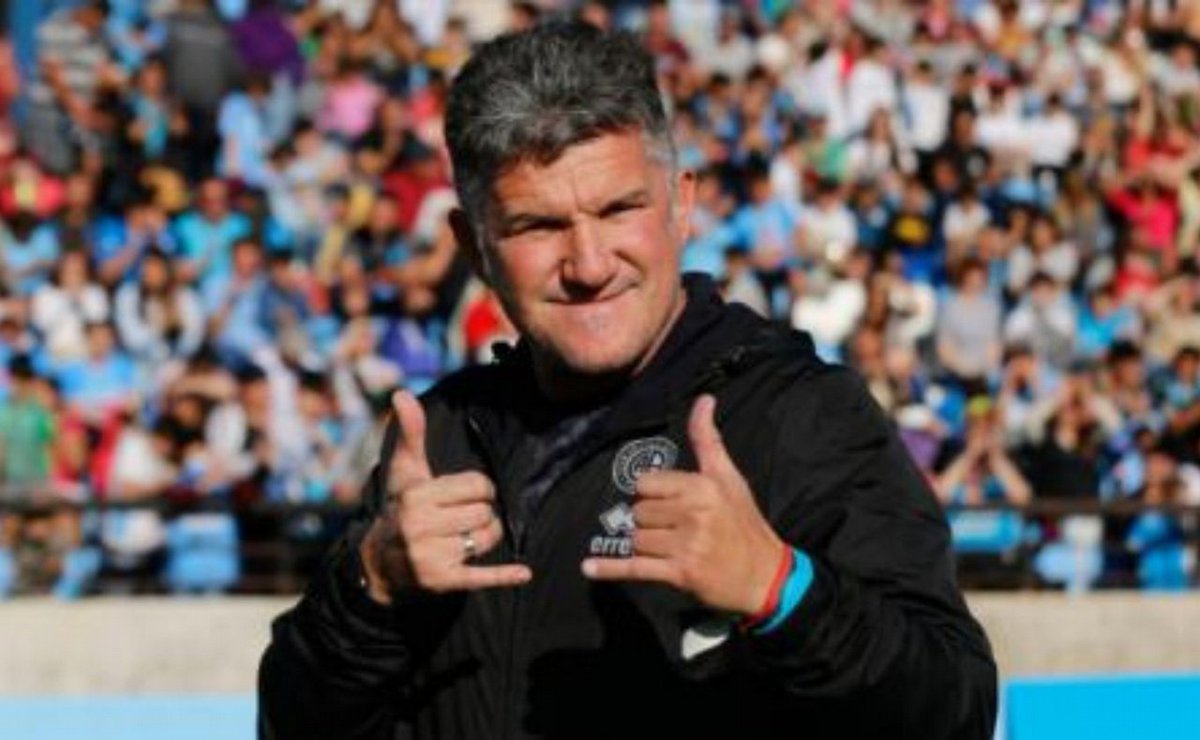 Luego del campeonato ganado por el fútbol femenino de #Belgrano en <a href="/afa/">AFA</a>.
El “Luifa” Artime dijo: “Si hablan de igualdad, habría que ponerse una estrella”.
¿Estás de acuerdo con el presidente del Pirata?