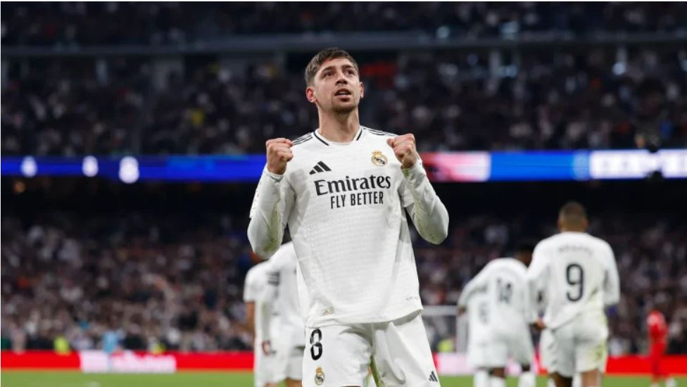 فالفيردي عن لعبه في مركز الظهير: الفريق بحاجة إلى ذلك وبصفتي القائد فعلي تحمل المسؤولية 