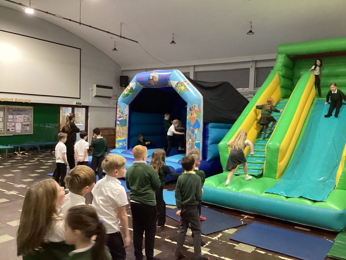 allsaintsfed's tweet photo. 3S enjoying their attendance reward this morning 😄 https://t.co/4HfZG46thy