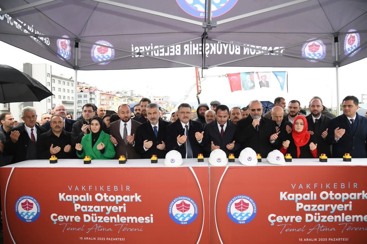 TrabzonAKKadin's tweet photo. 📍 Vakfıkebir
AK Parti İl Kadın Kolları Başkanımız Ayfer Cihan ve Teşkilat mensuplarımız,  Vakfıkebir Kapalı Otopark ve Pazar Yeri Çevre Düzenlemesi Projesi’nin Temel Atma Töreni’ne 
Katıldı. https://t.co/5ce9taeR6T