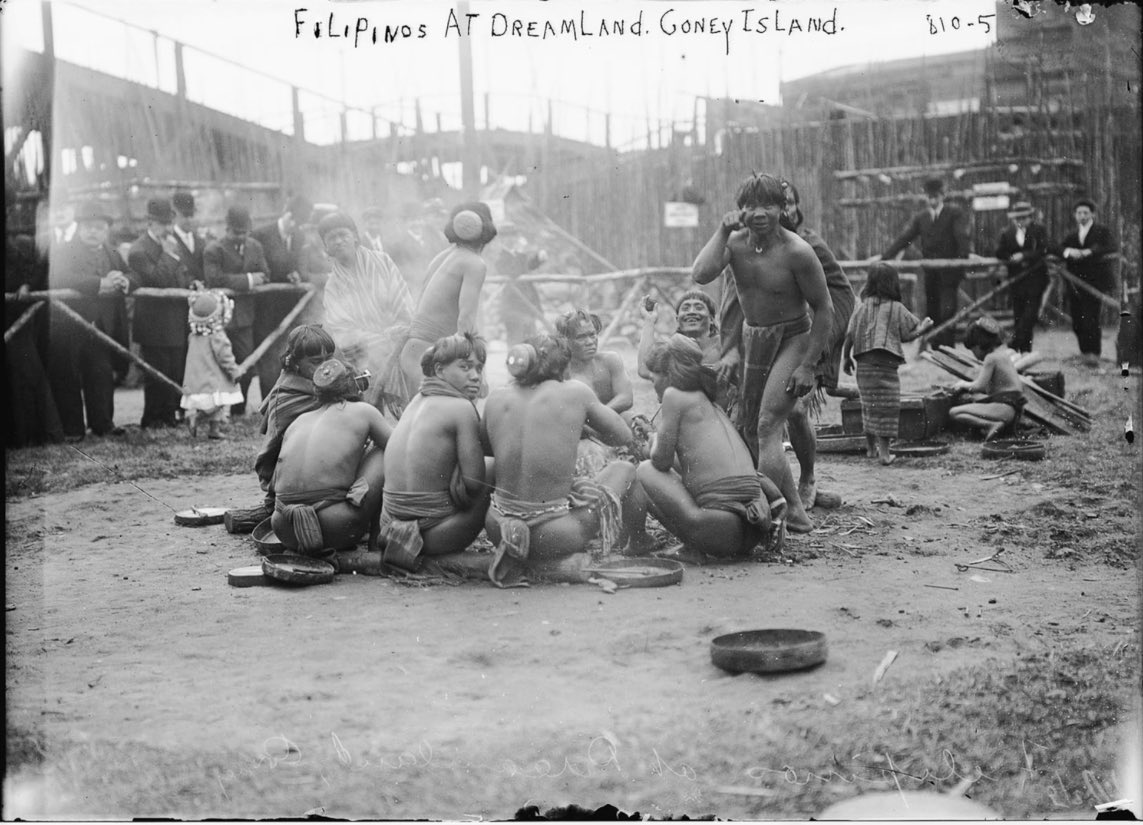 XH_Lee23's tweet image. Another photo of this inhuman human zoo in New York. The Filipinos were transported thousands of miles just for the fun of the people in neat suits in the background.

I don’t know why the Philippines stands with the country that treated their ancestors as animals.