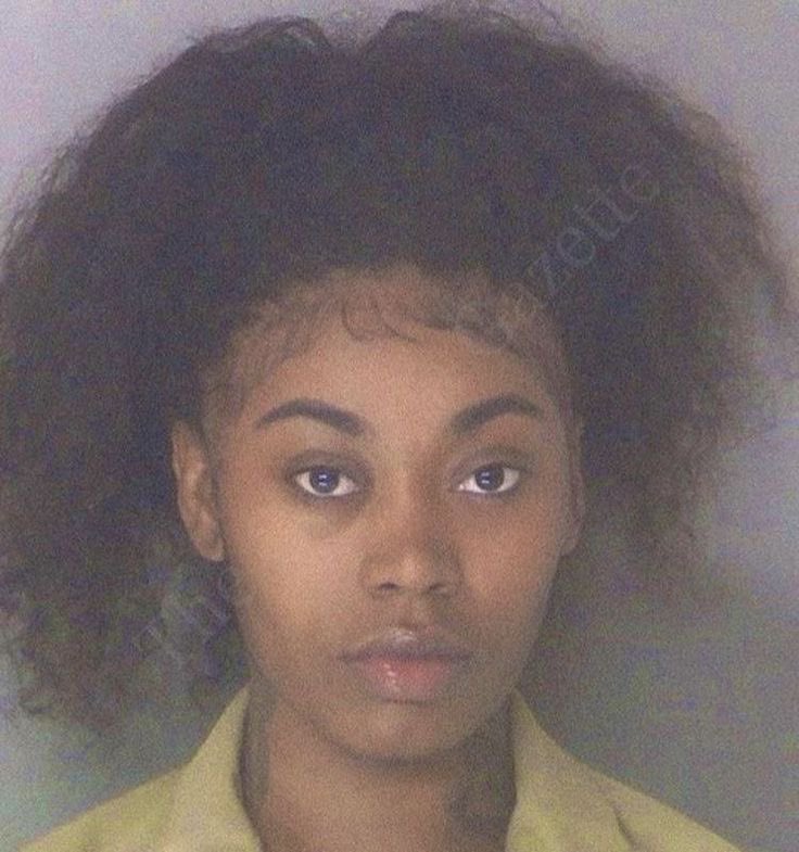 dollyvrse's tweet image. Everybody look like a doll till it’s time for mug shots and they look like a damn fool, not my Asian tho. Face card lethal asf😍😍