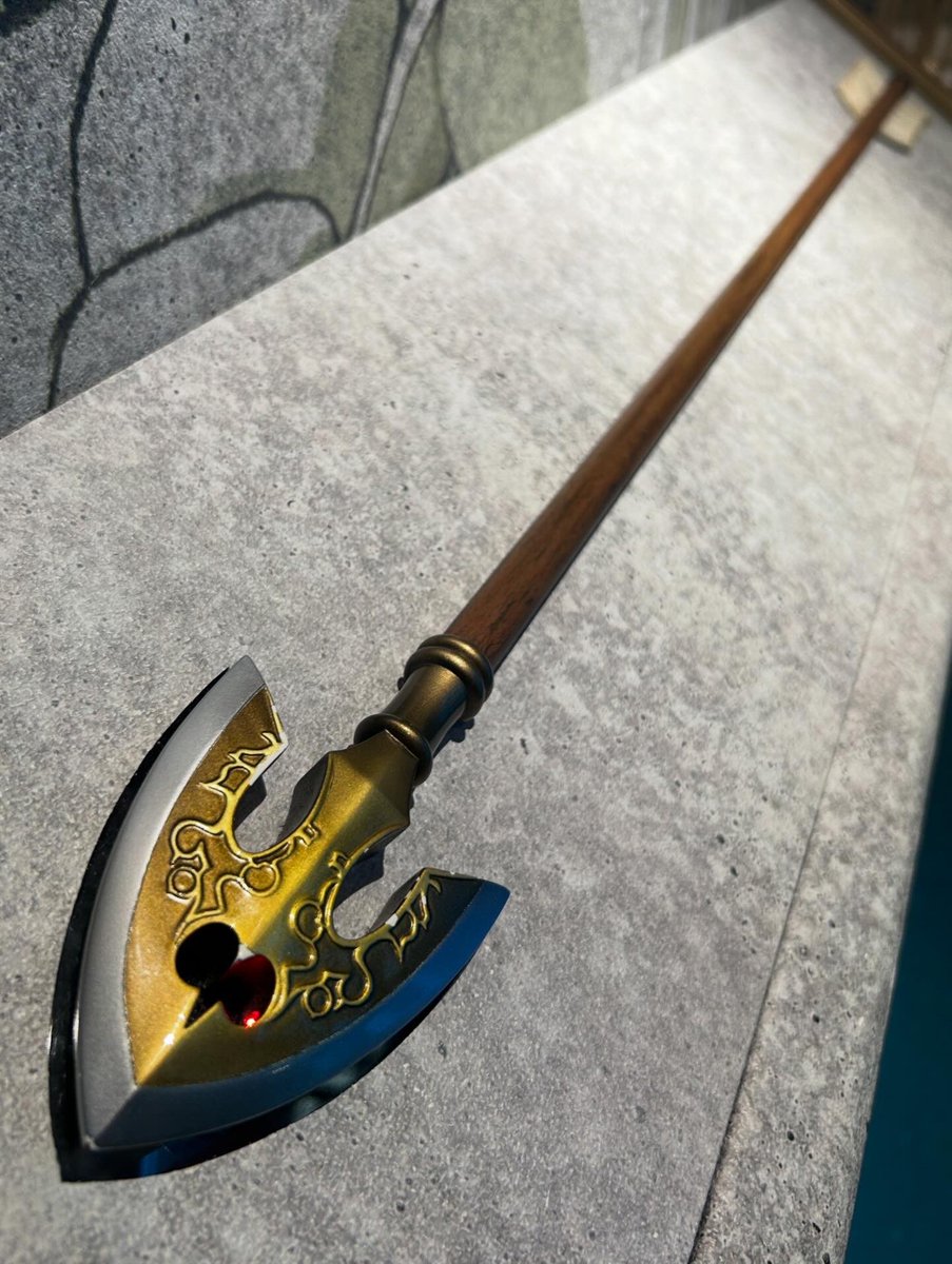 jojoworld の目立たないところに #荒木飛呂彦 先生のサイン色紙が飾っ