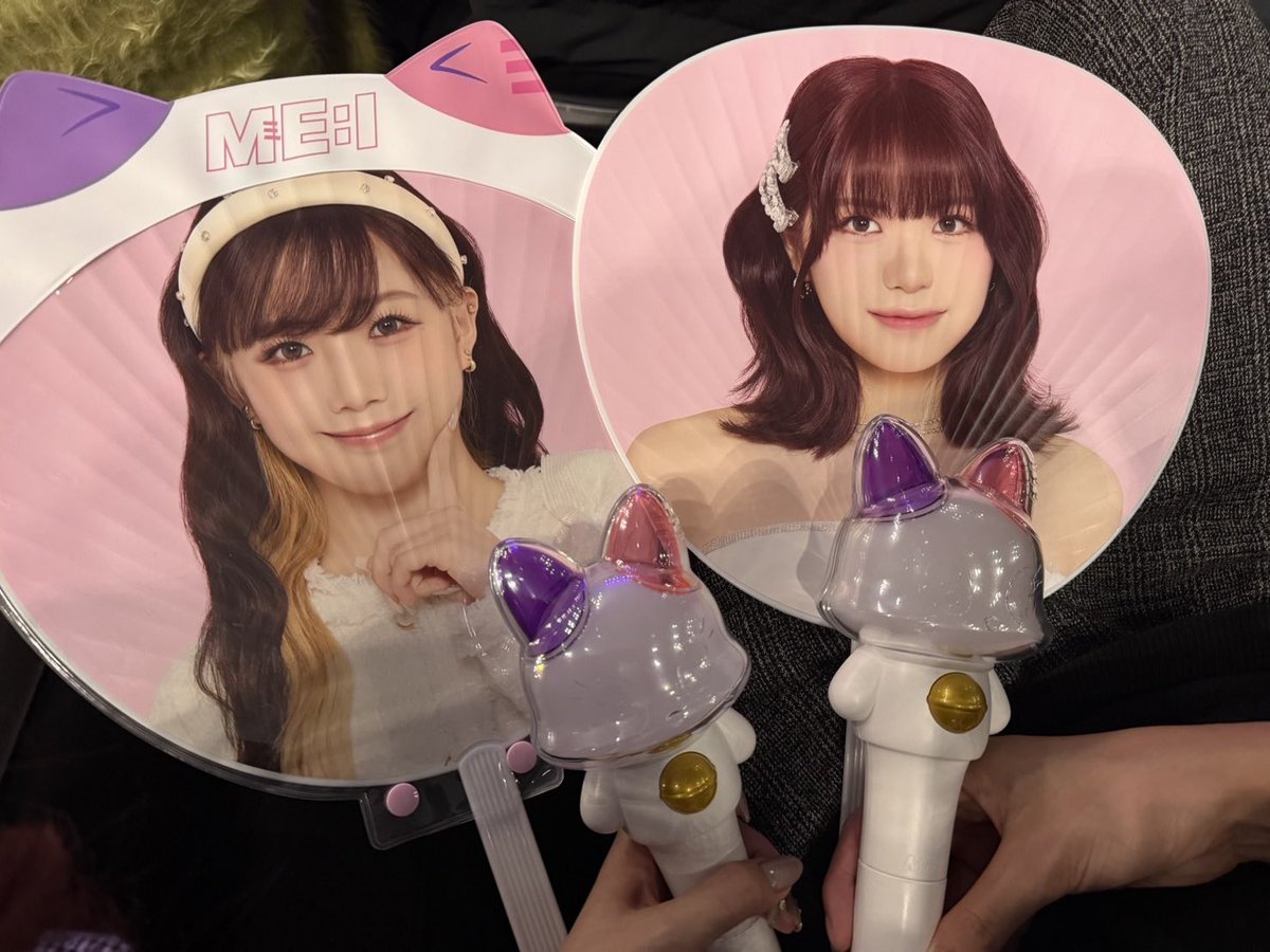 Kchansukidesu's tweet photo. 夫婦で追加公演最終日会いにいったよ⛓️🩶
3階席からでもけーちゃんはかわいくて愛おしくてかっこよくて最強アイドルだった！！
 #けーちゃんはなそ
 #keikomail https://t.co/cnENuPzhee