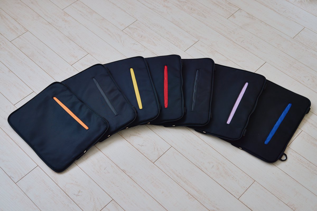 Myuna_Itabag's tweet image. The anti-sag internal structure ensures your bag maintains its beautiful shape, whether empty or packed with your collection. A detail for quality. Back the project!

#qualitygear #durablebag #fandomcare #kickstarter