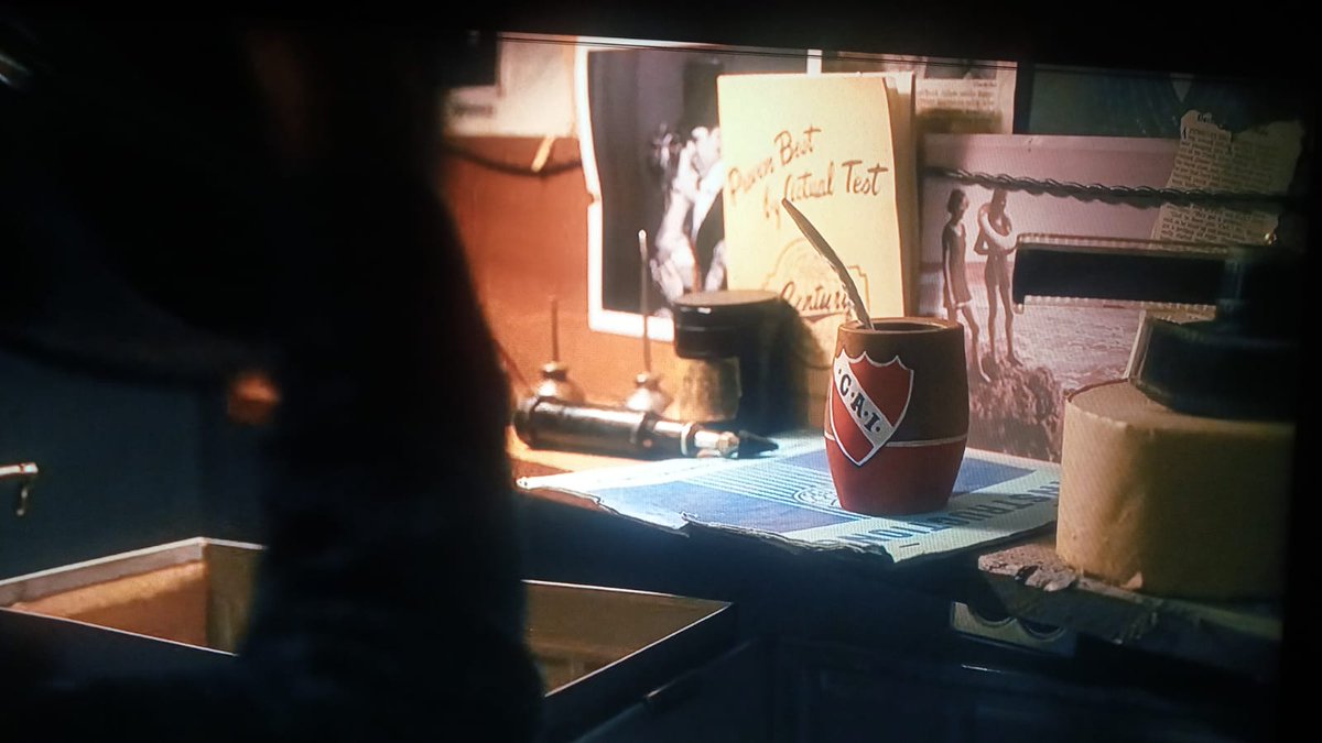 TLRedonda's tweet image. ¿Ya se habló del mate de #Independiente en el primer capítulo de la serie Welcome to Derry en #HBOMax ?

@Independiente @LocosporelRojo @locoxelrojoweb @TendenciasCAI @OrgulloRojoWeb @casalmariano2 @eduardo_reilly @reydecopastwitt