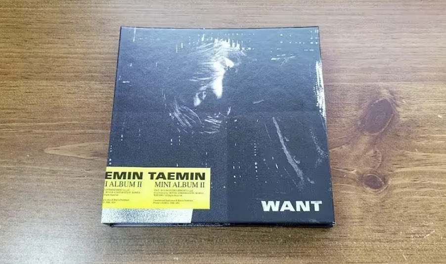 𝘴𝘩𝘪𝘯𝘺 tweet media