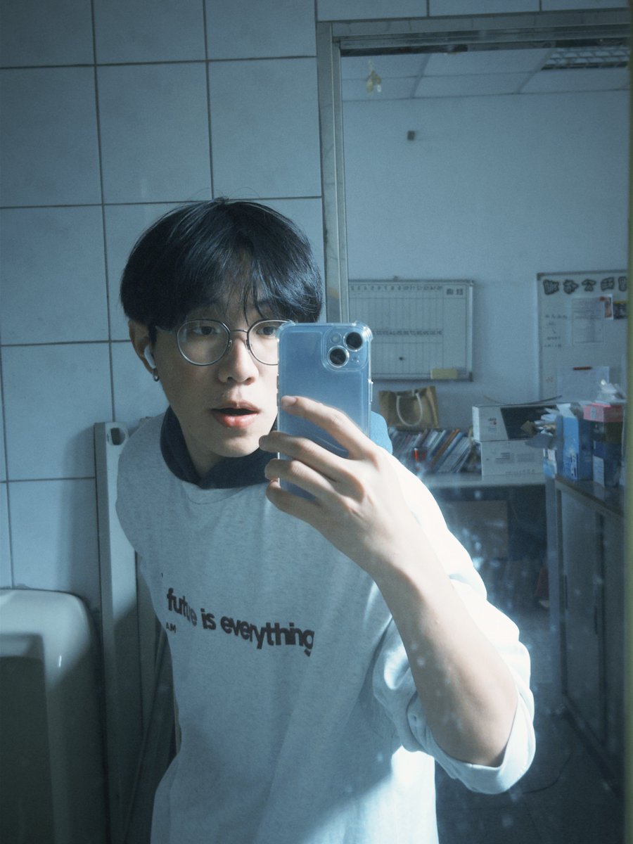 akiページ Post by Aki on X: ：3