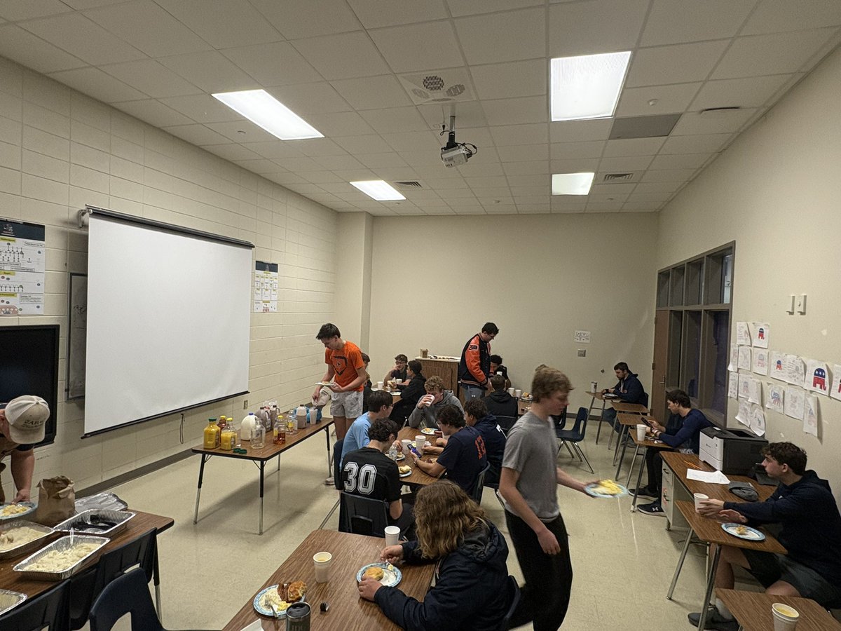 Chapman Baseball tweet media