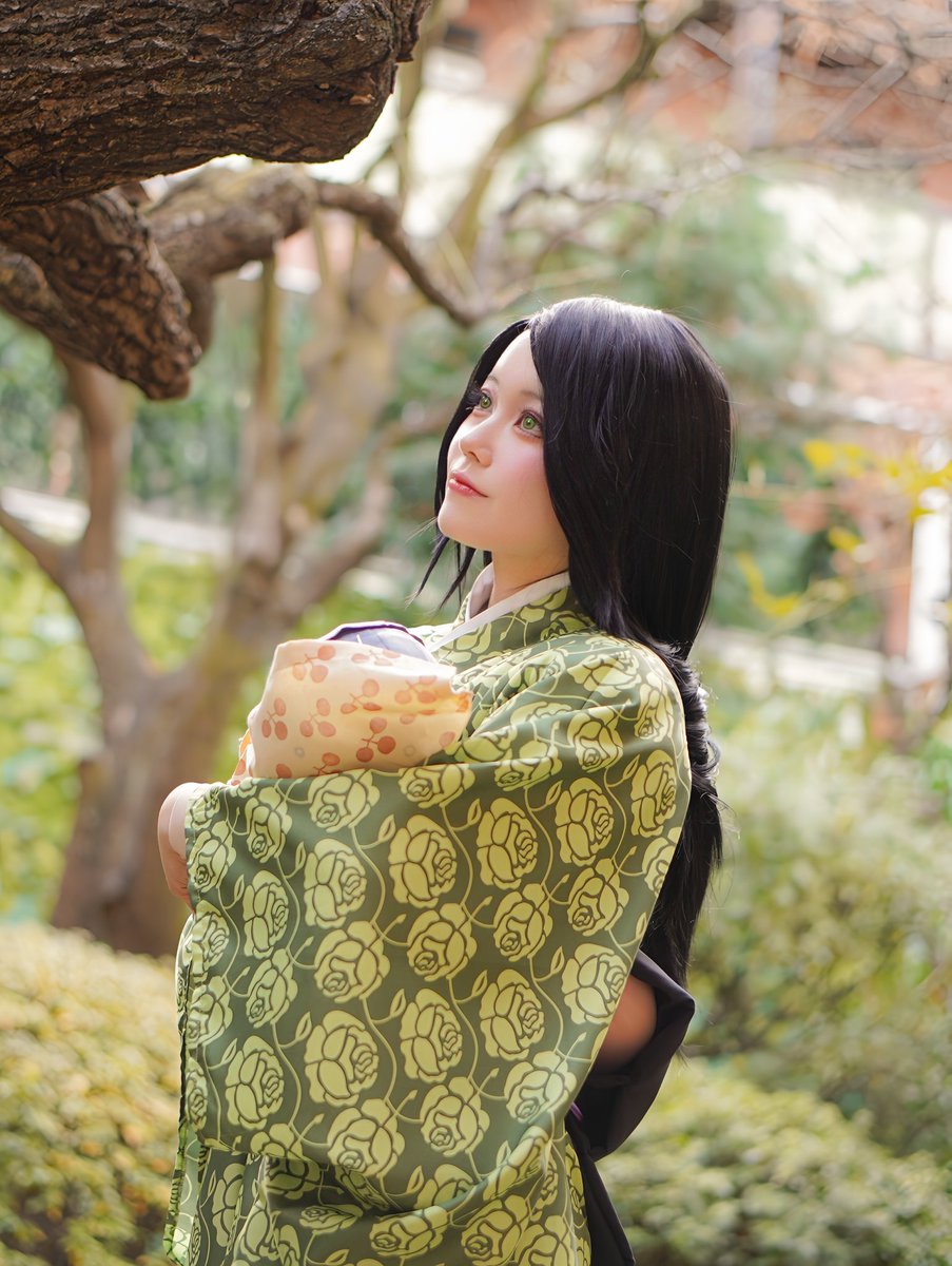 ⚠cos
鬼滅の刃 / 琴葉

Photo：<a href="/d2071244/">☆ねーねーイヤホン☆J-REIT✖︎米国株✖︎投資信託</a>