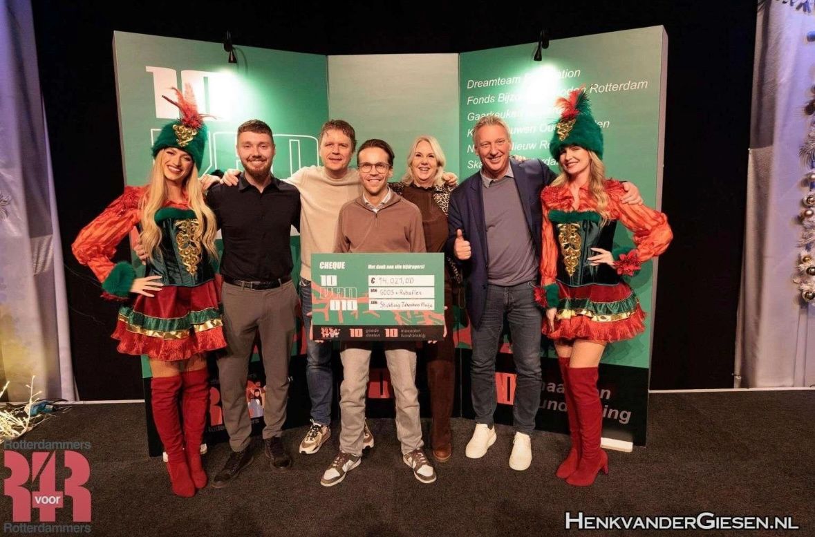 GOOS Print & Sign tweet media