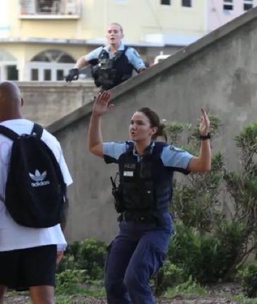 ericmmatheny's tweet image. Police are great for showing up after the fact, taking a picture of your dead body, and writing a report.

Survival is up to you.

Never give up your guns.