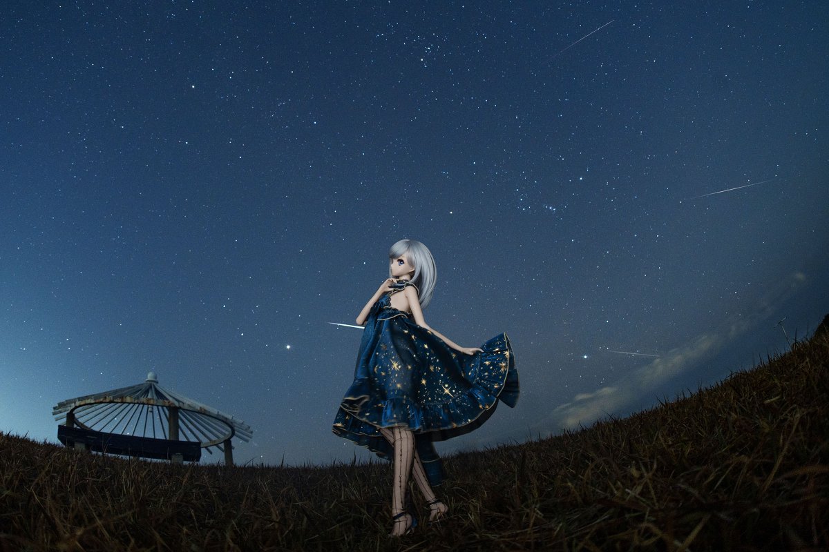 昨日はふたご座流星群でした。
アイドールを途中で撤退して九十九里浜まで行って撮影してきましたがレンズヒーター忘れて結露するというマヌケなことを・・・
４つしか写らなかったけど悔しいので見てくださいっっ🥹