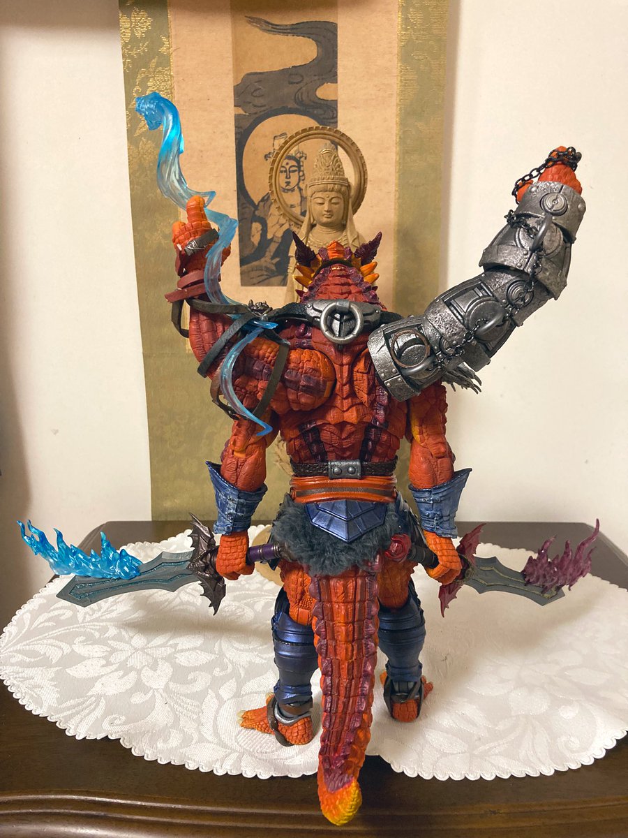 ワンフェス2024W ドラゴンヘッド 届いていたドラゴンヘッドをやっと着けられました😭 翼にするか4本腕に