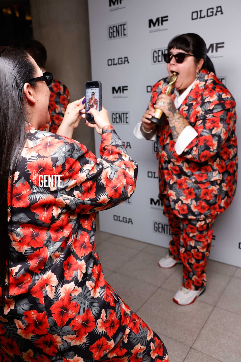 genteonline's tweet image. Los ganadores del Martín Fierro a Mejor Programa Semanal (y sus looks que se llevaron todas las miradas)