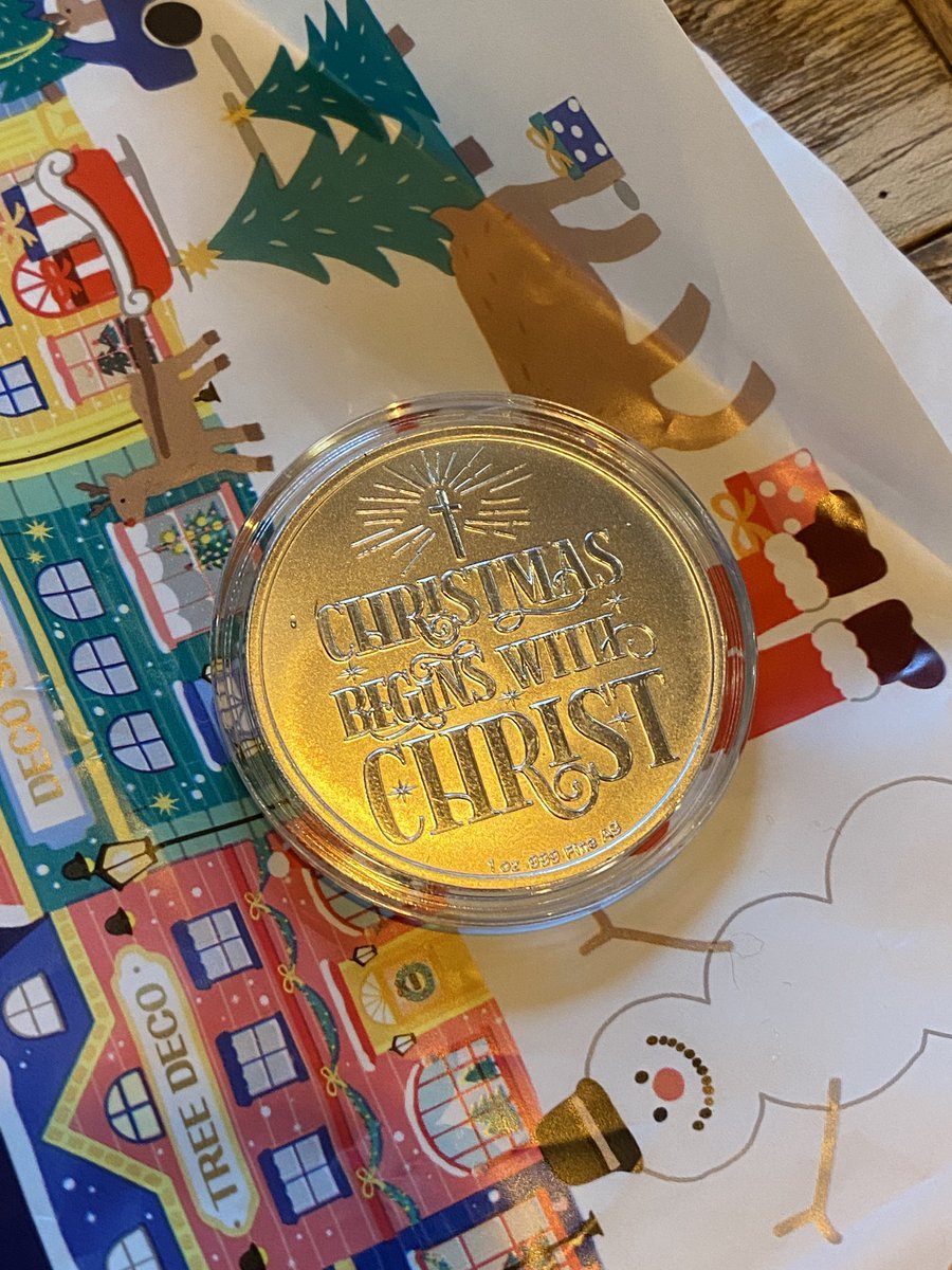 정말 많이 친해서 가좍 수준의 친구들과 놀았는데 올해 선물로 은화를 받았어요ㅠㅠ
직장에 적응하느라 바빠서 금이랑 은 시세 관련에 조금 무신경했는데 이제 관심을 좀 가져보려고요!
친한 친구에게 안전자산을 선물해보세요..🥹