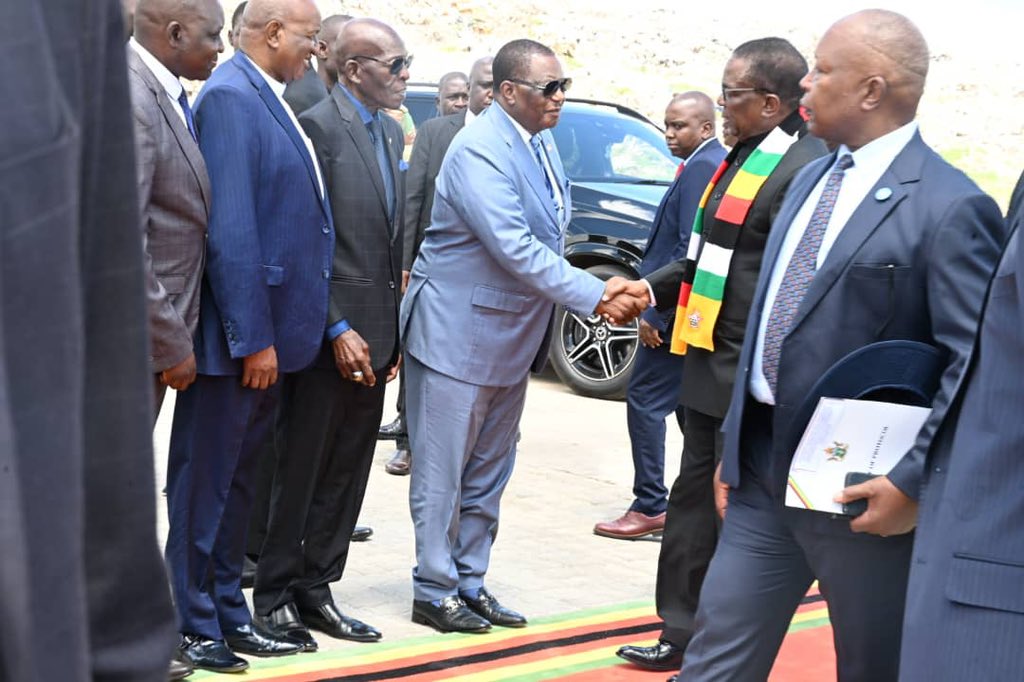 ZanuPFMabvuku's tweet image. His Excellency President Emmerson Mnangagwa has officially commissioned a diverse fleet of waste management vehicles at the GeoPomona Waste Management Site, bringing the total number of purpose-built vehicles acquired to over 100.

Since the establishment of this Waste Management…